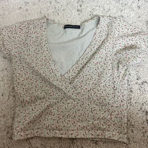 Brandy Melville small/extra-small short sleeved top